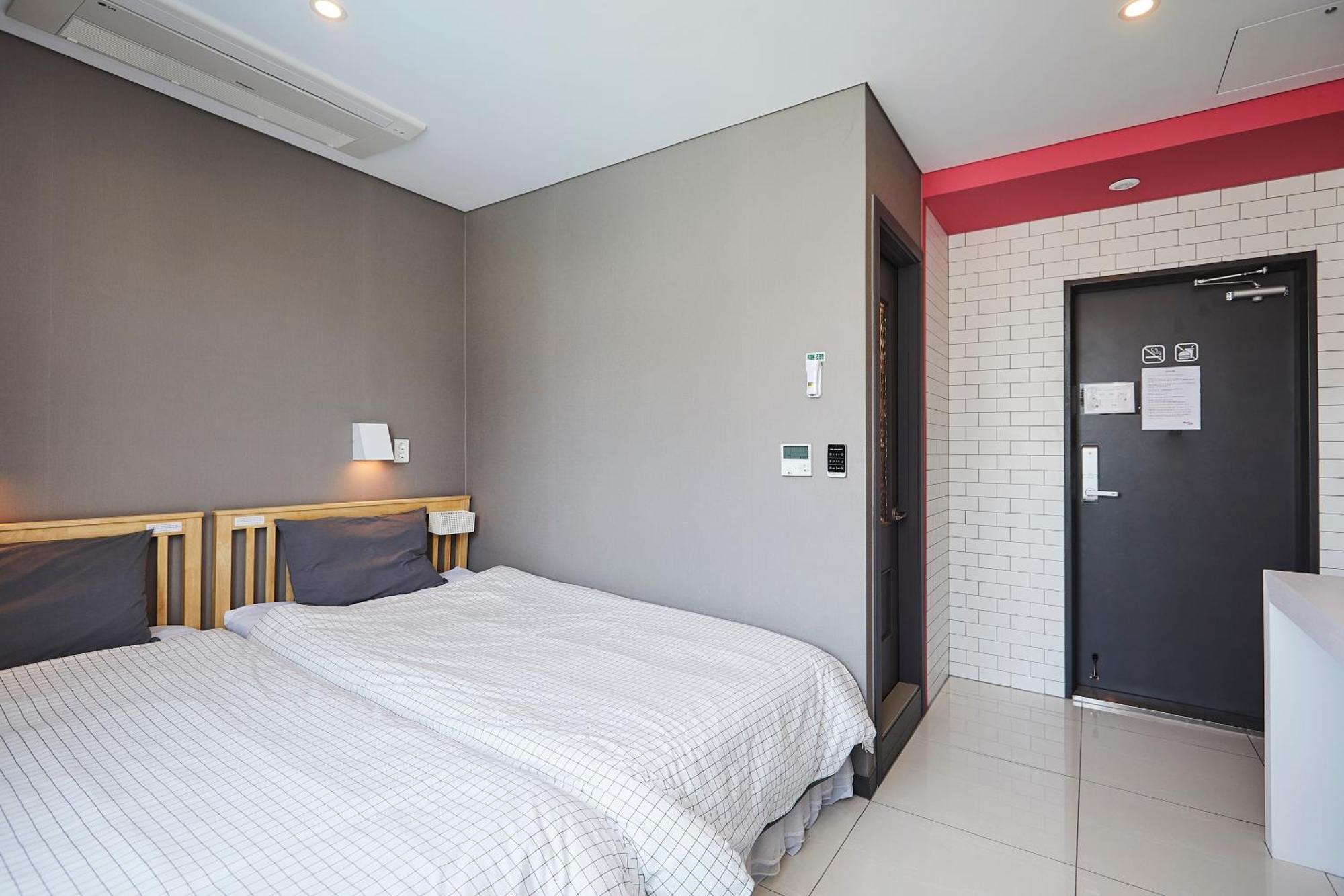 סוקצ'ו Red-Lighthouse Guest House חדר תמונה